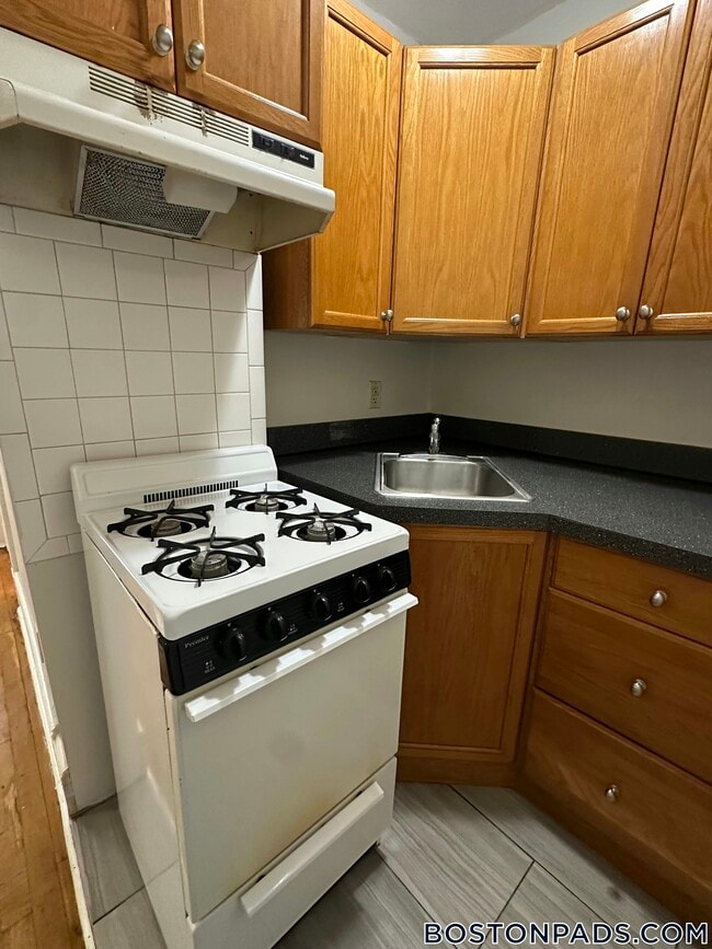 38 Hemenway St in Boston, MA - Building Photo - Building Photo