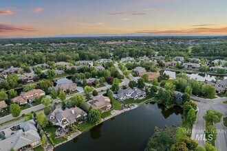 966 W Watersford Dr in Eagle, ID - Building Photo - Building Photo