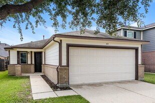 1811 Adobe Stone Dr in Humble, TX - Building Photo