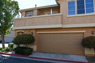 33570 Emerson Way in Temecula, CA - Building Photo - Building Photo