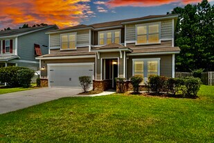 28 Melody Dr in Pooler, GA - Building Photo