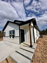 6416 Rd 5503 in Cleveland, TX - Building Photo - Building Photo