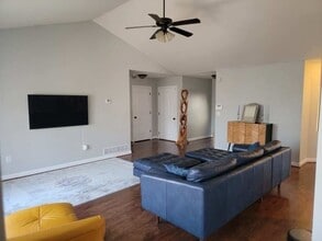 230 Settlers Pass in Waynesville, MO - Building Photo - Building Photo