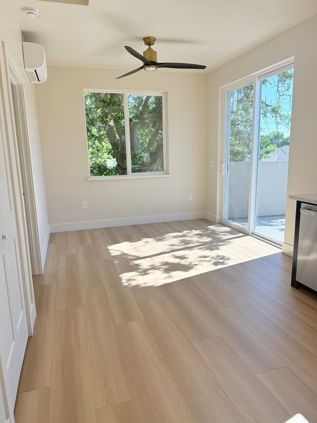 property at 5895 28th St