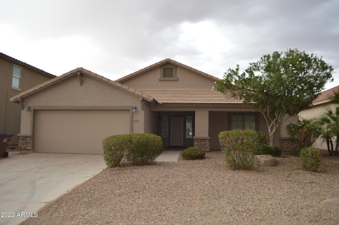 45156 W Zion Rd in Maricopa, AZ - Building Photo
