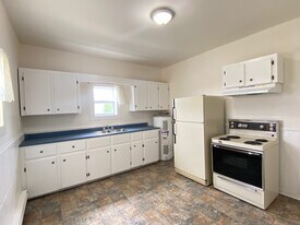 190 Adelaide St in Saint John, NB - Building Photo