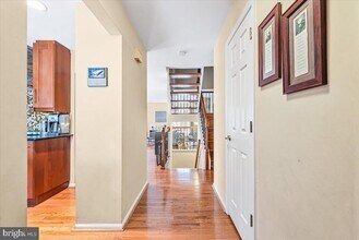 1107 Wildpark Ave in Gaithersburg, MD - Building Photo - Building Photo