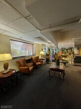 6515 JFK Blvd E-Unit -3H in West New York, NJ - Building Photo - Building Photo