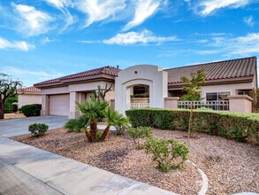 38574 Clear Sky Way in Palm Desert, CA - Building Photo - Building Photo