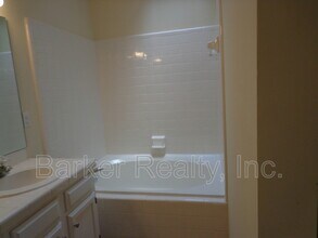 113 Tapestry Terrace in Cary, NC - Building Photo - Building Photo