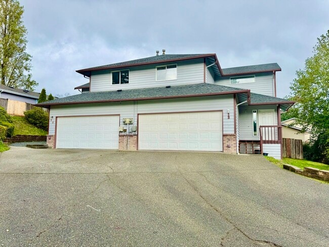 property at 9 76th St SW