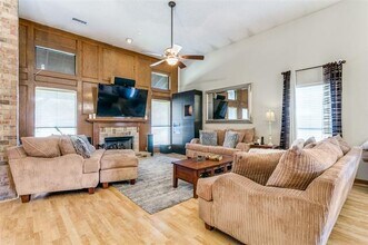 319 Ashley Dr in Coppell, TX - Building Photo - Building Photo