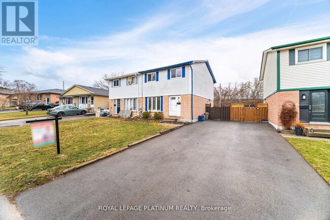 55 Woodlawn Ave