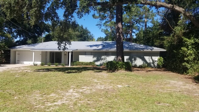 property at 6220 Ridge Rd