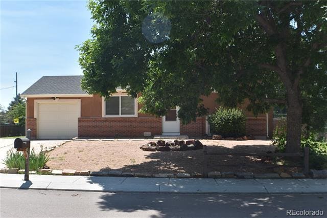 property at 4585 Gatewood Dr