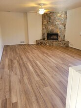 13713 Pruitt Dr NE in Albuquerque, NM - Building Photo - Building Photo
