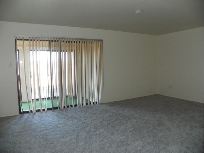 917 Country Club Dr SE in Rio Rancho, NM - Building Photo - Building Photo