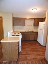 2604 4th Ave NE, Unit 5 in Rochester, MN - Building Photo - Building Photo