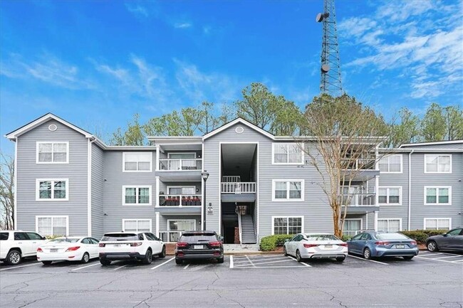 6103 Santa Fe Pkwy in Sandy Springs, GA - Building Photo - Building Photo