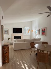 4120 Porte de Merano, Unit 79 in San Diego, CA - Building Photo - Building Photo