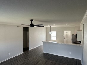 2115 Mdw Crk Dr in Conway, AR - Building Photo - Building Photo