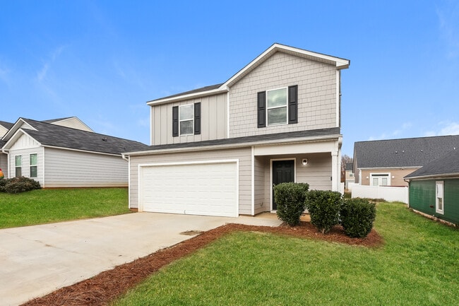 123 Colonial Walk in Pickens, SC - Building Photo - Building Photo