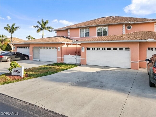 20012 Lake Vista Cir N in Lehigh Acres, FL - Building Photo - Building Photo