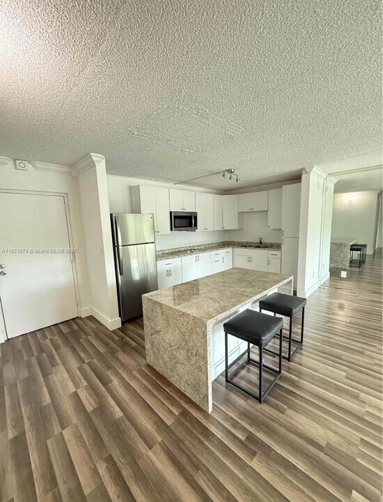 14840 Naranja Lakes Blvd in Homestead, FL - Building Photo