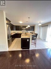 39 Bloom Dr in Brampton, ON - Building Photo - Building Photo