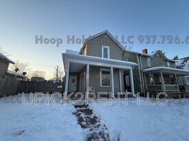 227 Harrison Ave in Lancaster, OH - Building Photo