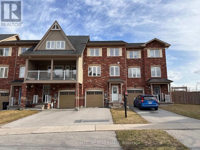 1287 Coleman Cres