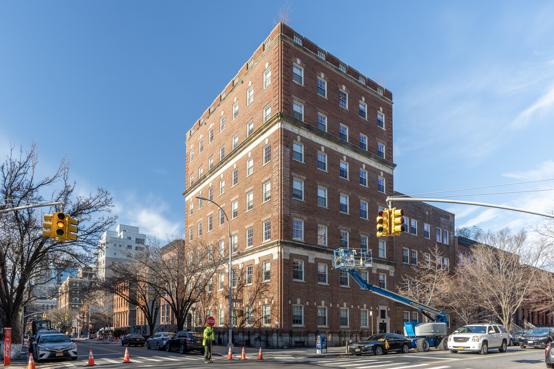 75 Greene Ave in Brooklyn, NY - Foto de edificio