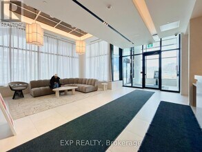 30 Dreamers Wy in Toronto, ON - Building Photo - Building Photo