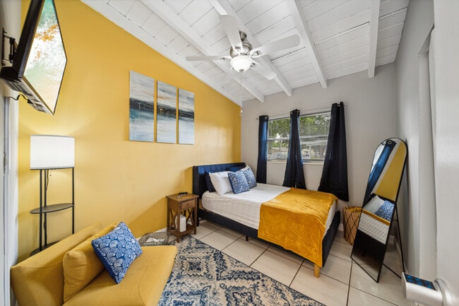 property at 1700 NW 15th St