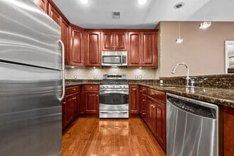 7400 River Rd in North Bergen, NJ - Building Photo - Building Photo