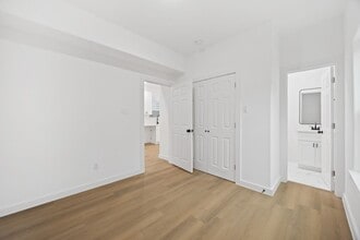 8118 De Priest St in Houston, TX - Building Photo - Building Photo