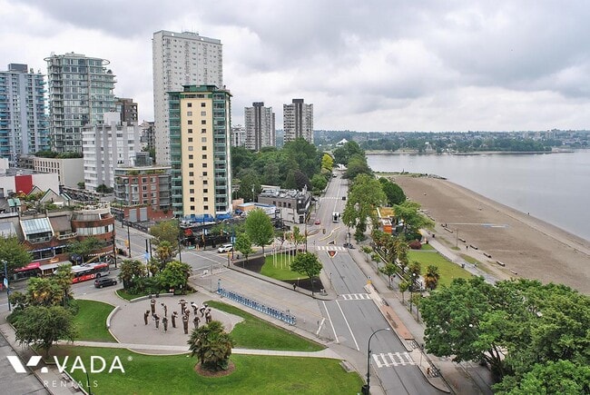 1861 Beach Ave in Vancouver, BC - Building Photo - Building Photo