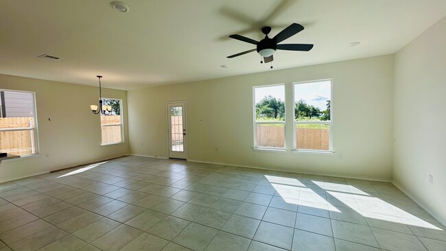 property at 12309 Oxford Vineyard Ln