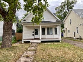 1214 Minnehaha Ave E in St. Paul, MN - Building Photo