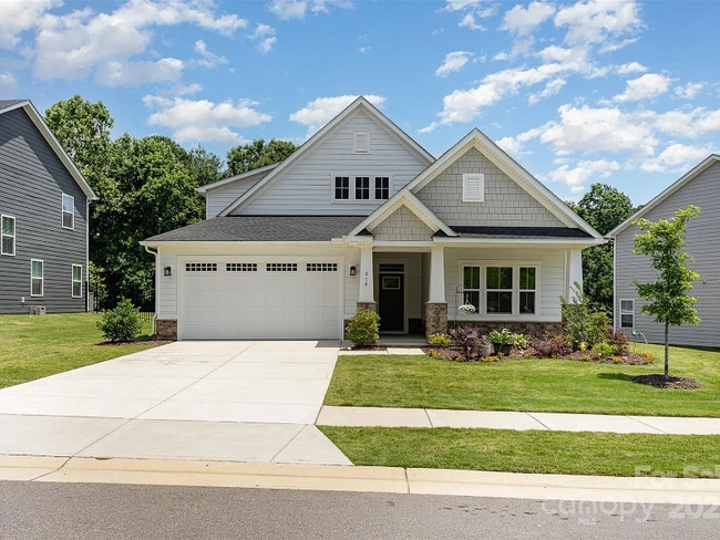 property at 218 Tetcott St