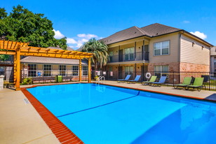 The Lowell at Mueller in Austin, TX - Building Photo