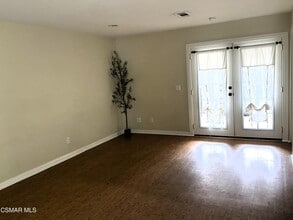 117 Sunset Dr in Thousand Oaks, CA - Building Photo - Building Photo