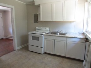 223 Highland Ave in Sumter, SC - Building Photo - Building Photo