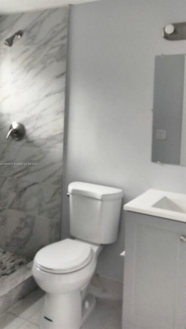 629 9th St in West Palm Beach, FL - Building Photo - Building Photo