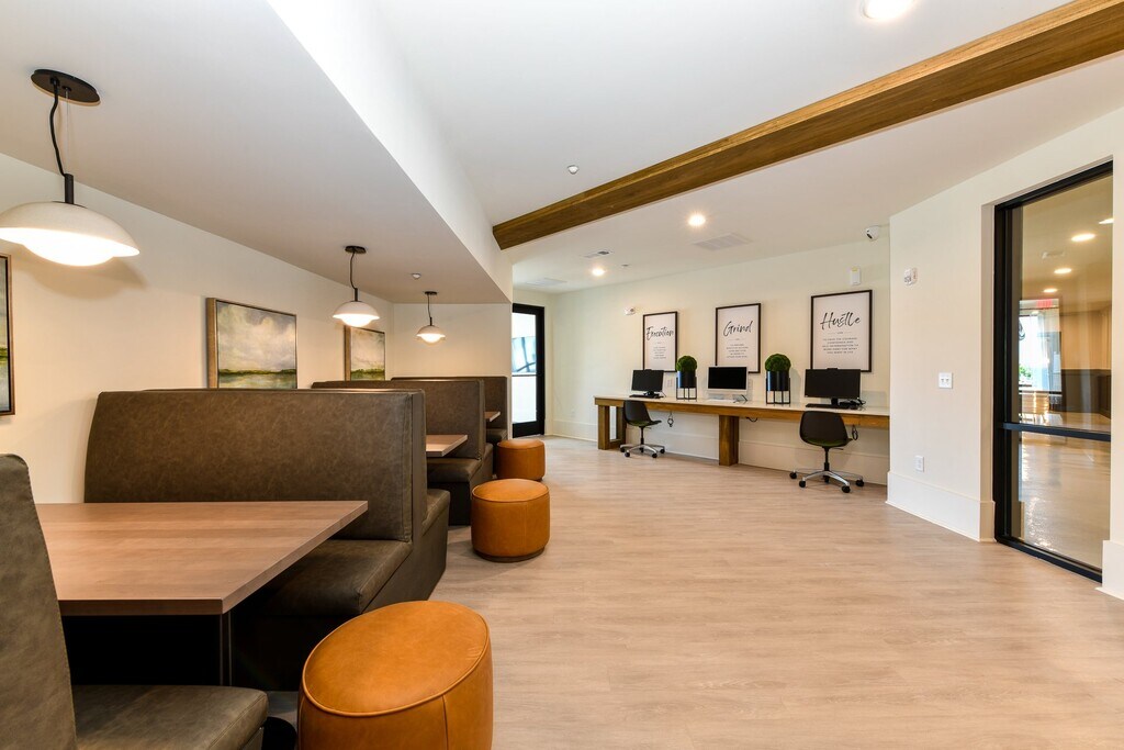 Somerset Apartments Mcdonough, GA Apartments