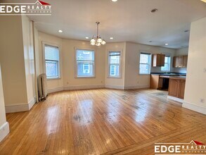 325 Faneuil St, Unit 3 in Boston, MA - Building Photo - Building Photo