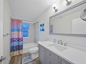208 A St in St. Augustine, FL - Building Photo - Building Photo