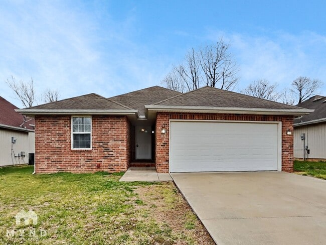 property at 1116 S Saratoga Ave