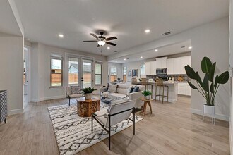 8108 Skytex St in Austin, TX - Building Photo - Building Photo