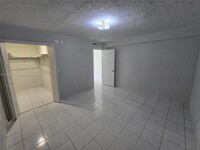 201 NW 47th Ave, Unit 2 in Miami, FL - Building Photo - Building Photo